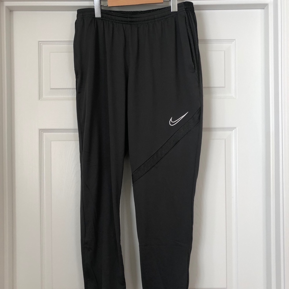 Nike Joggers
